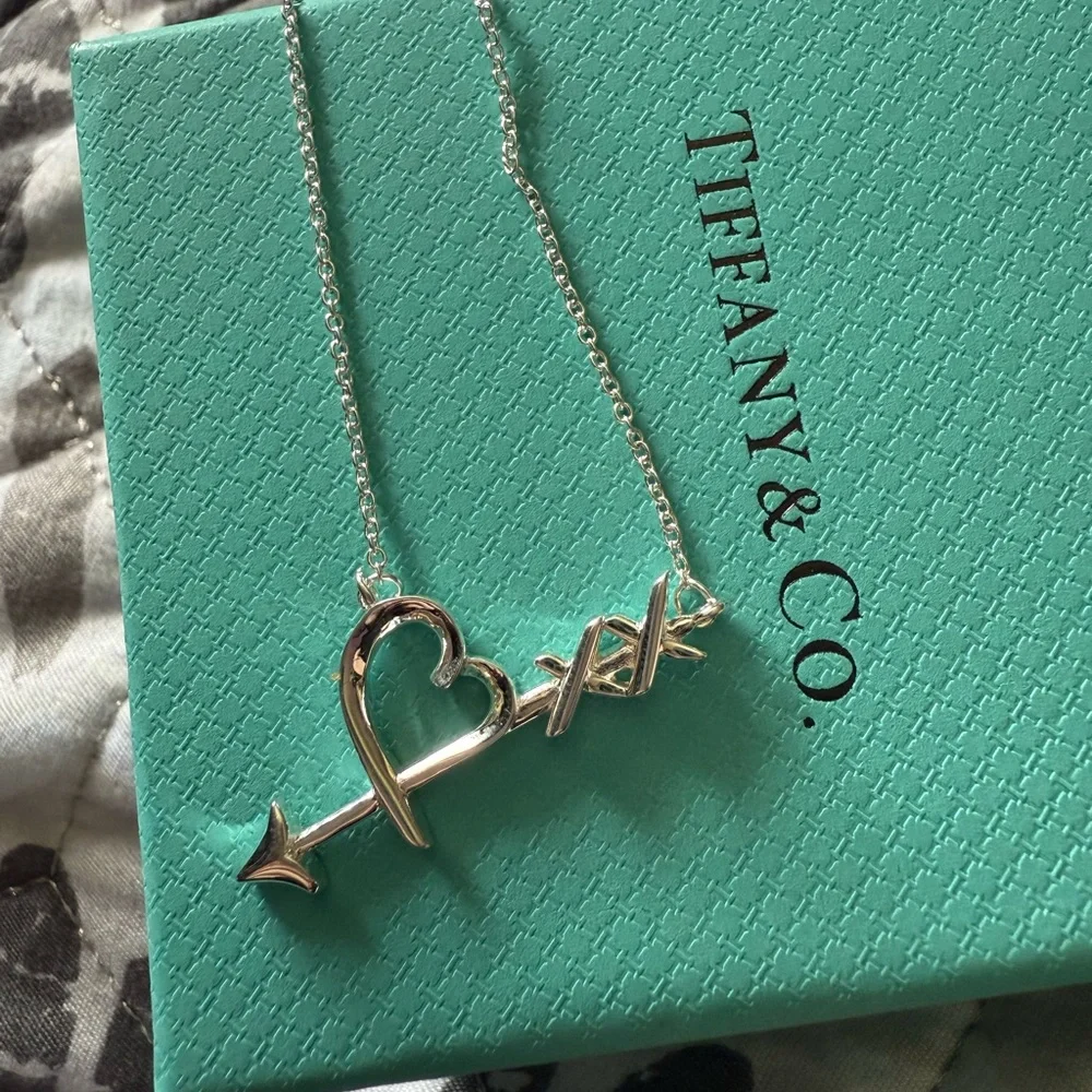 New Tiffany & Co. Heart & Arrow Pendant Necklace - Picture 2 of 3